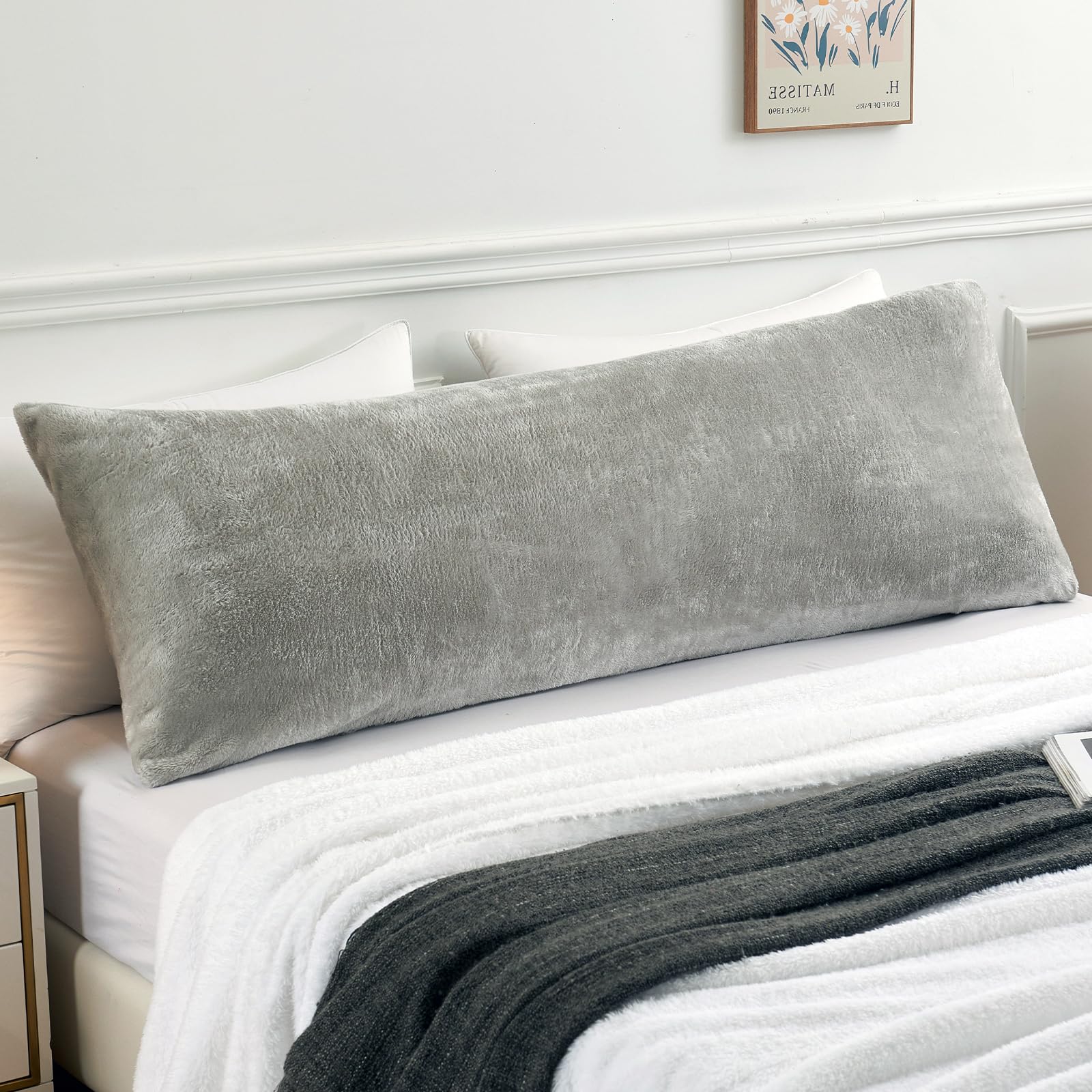 Faux Fur Pillow Cases Set of 2, Luxury Ultra Soft Fuzzy Pillowcases, Fluffy Plush Velvet Pillow Covers with Zipper, Cozy Warmth and No Shedding