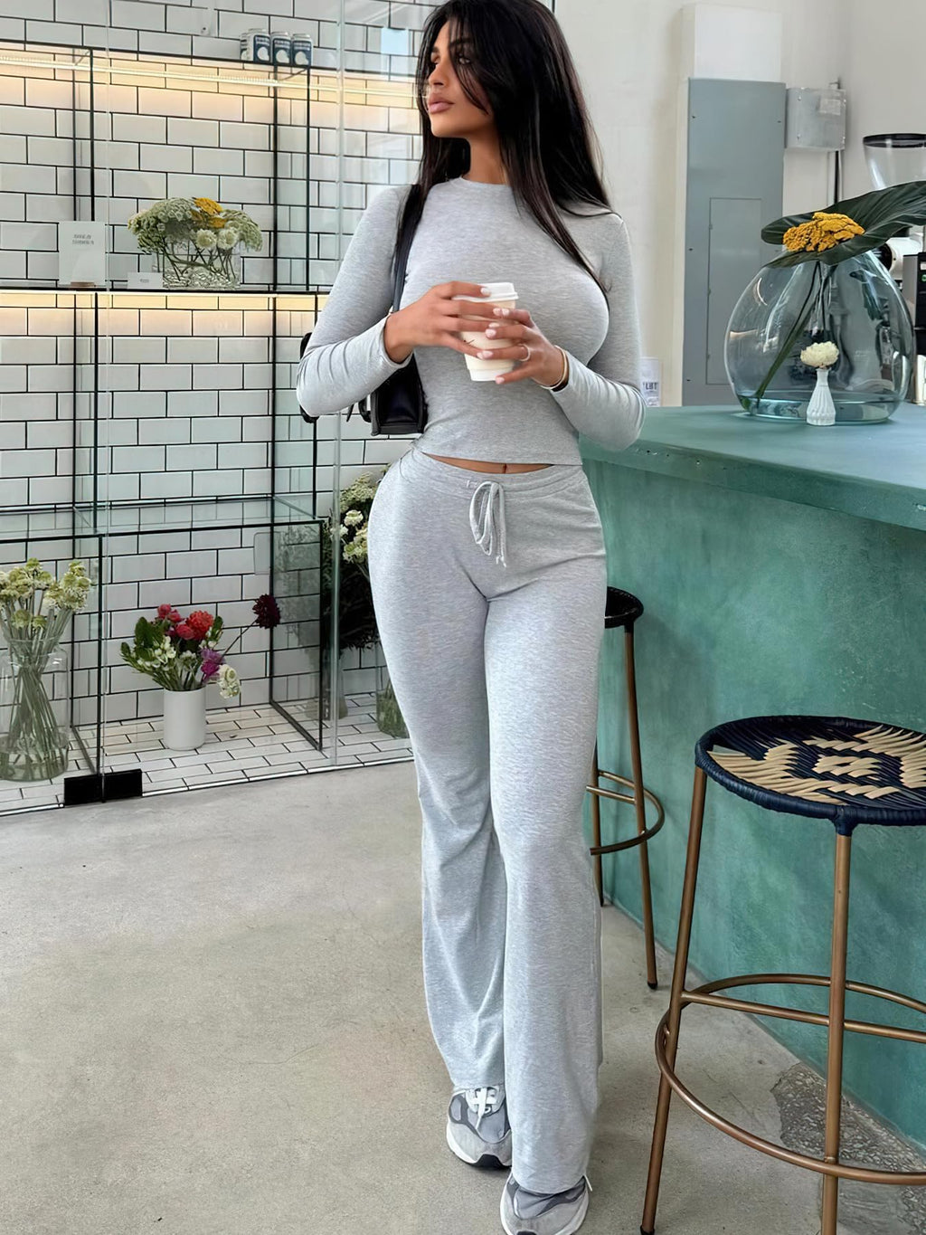 Two Piece Sets for Women Long Sleeve Tops Lounge Set Drawstring Wide Leg Pants Matching