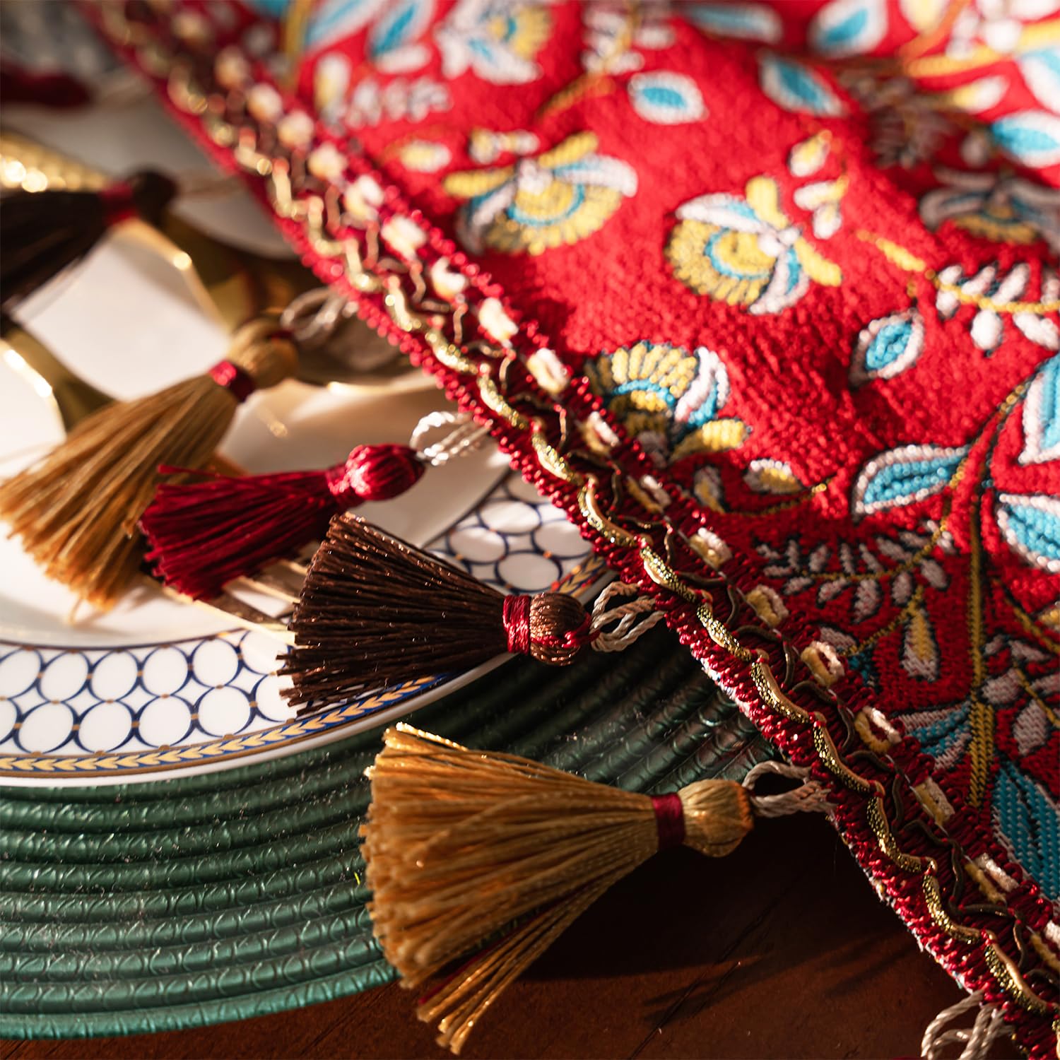 Retro-Luxury Tassels Table Runner Series for Kitchen Dining Table