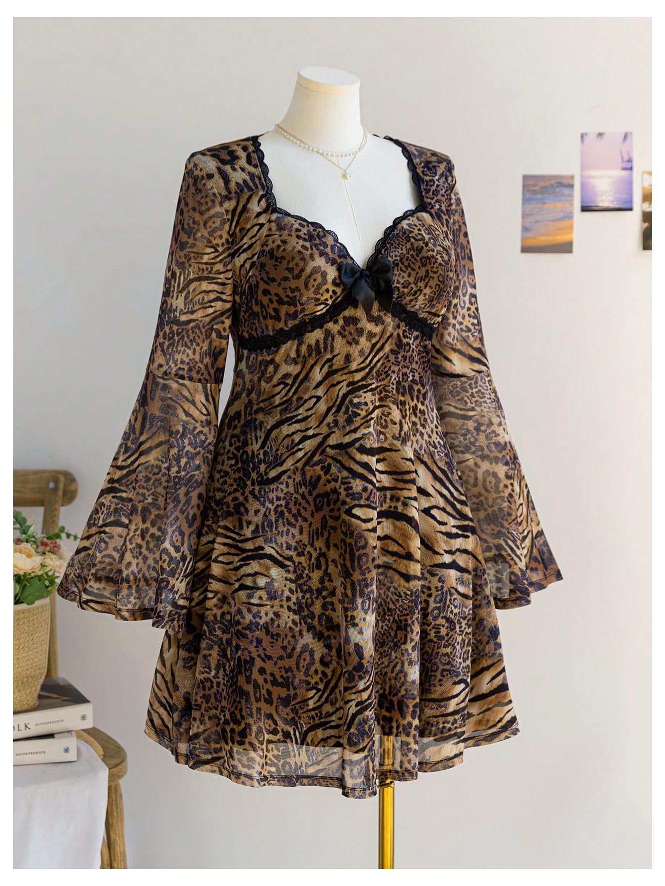 Women's Plus Size Lace Leopard Print Bell Sleeve Bow Front Dress Mini