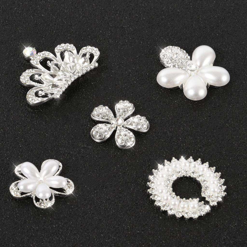 Girls 30 PCS Bling Shoe Charms, Luxury Rhinestone Jewelry Shoe Decoration and Chain for Clog Sandals Accessories