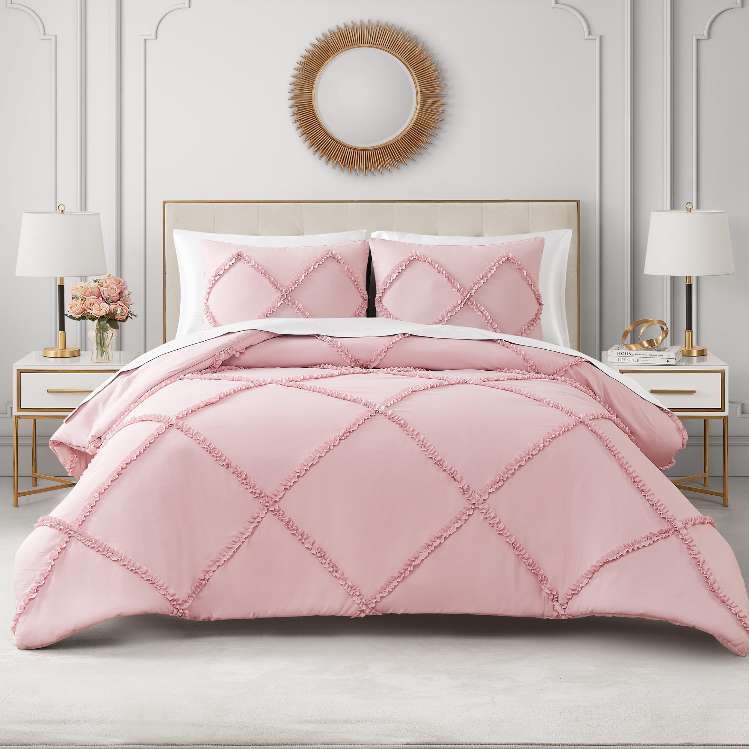 Juicy Couture Diamond Queen Comforter Set - Ruffle 3-Piece Machine Washable Reversible Bedding Comforter Set