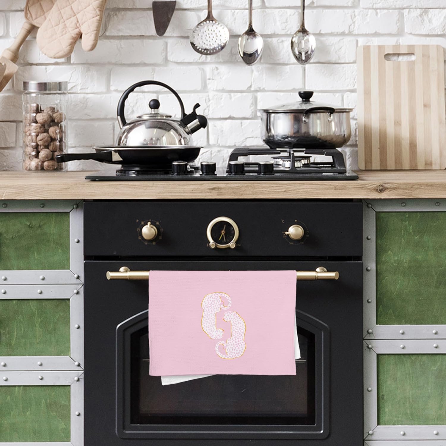 Leopard Cheetah Kitchen Towels, Preppy Hand Towels for Bathroom, Pink Kitchen Decor, 16x24 Inches