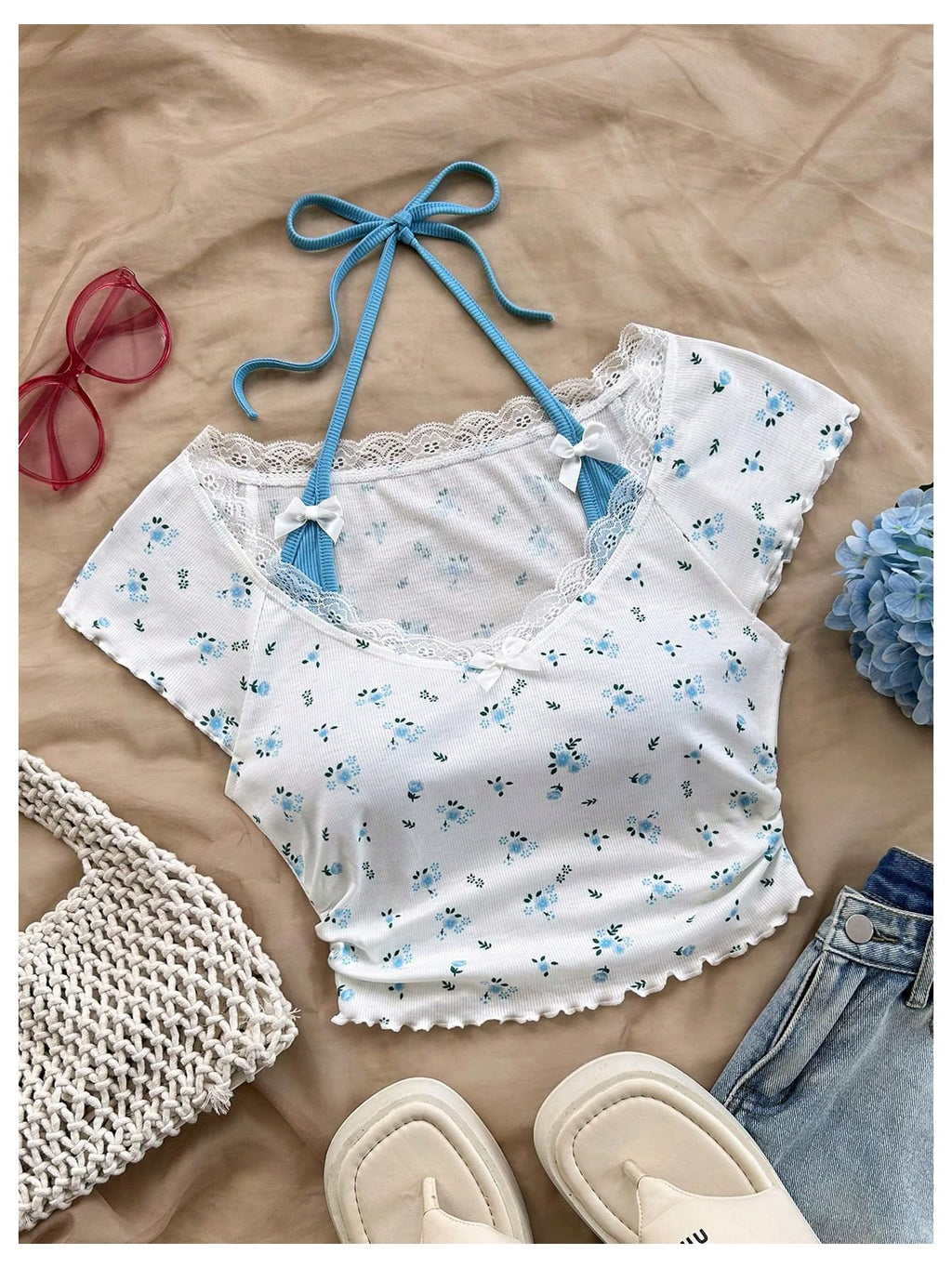 Women's Contrast Lace Halter Neck Lettuce Trim Casual Crop Tee Tops