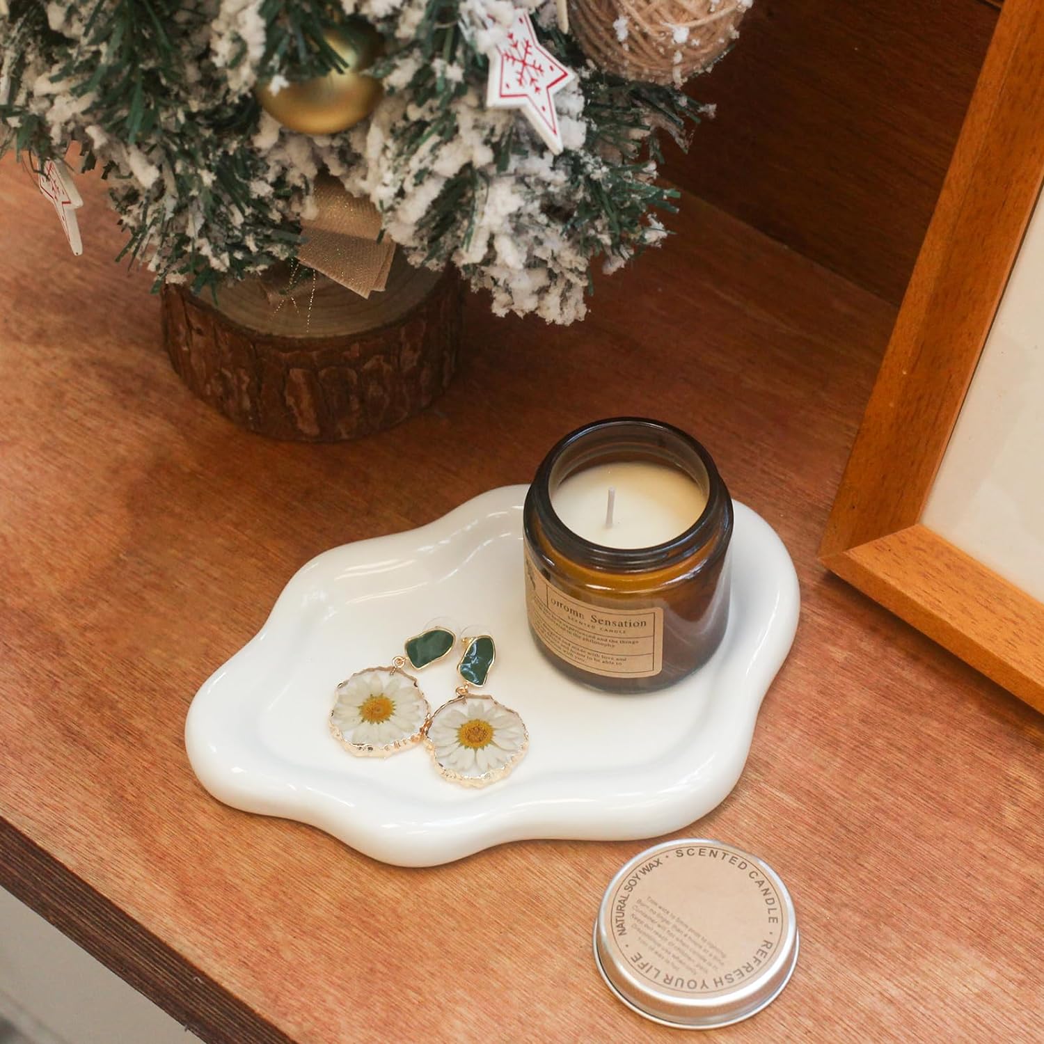 Ceramic Jewelry Tray â€?Decorative Cloud Vanity Dish, Ring Holder, and Trinket Plate for Women, Aesthetic Room Décor â€?White, Medium