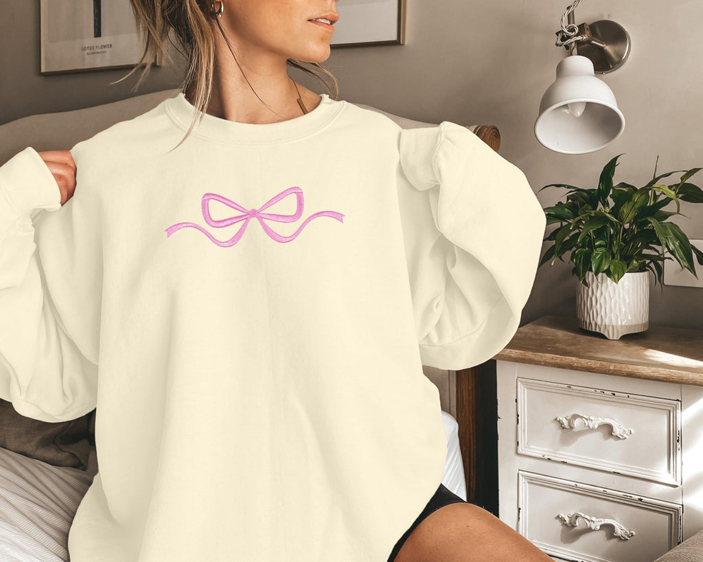 Ladies Bow Sweatshirt Coquette Sweater - Embroidered sweatshirt Clean Girl Aesthetic Shirt Fall Crewneck Pullover