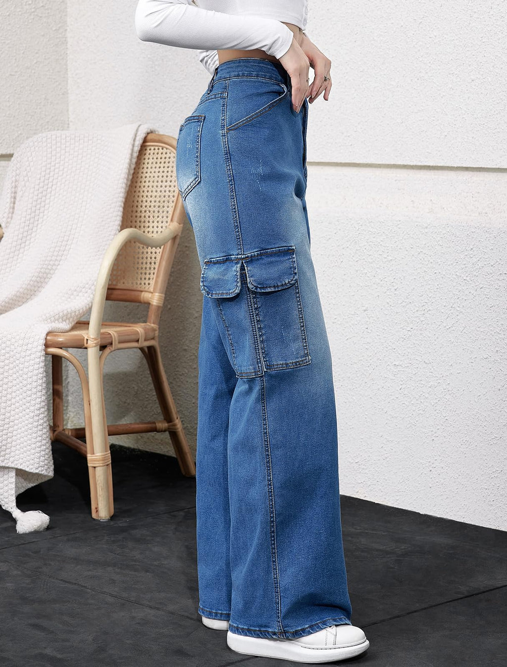 Y2K High-Waisted Baggy Jeans â€?Stretch Wide-Leg Denim