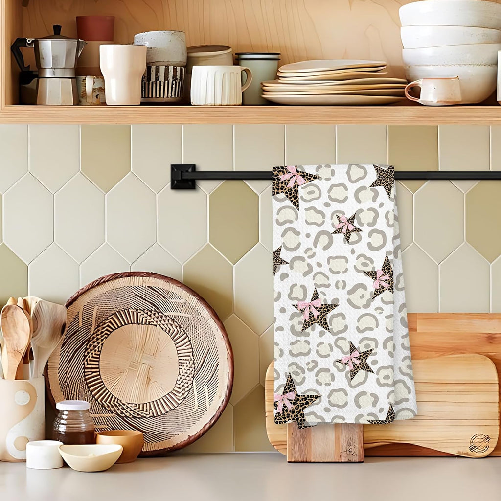 Retro Leopard Kitchen Towels, Coquette Pink Bow Cheetah, 16x24 Inch