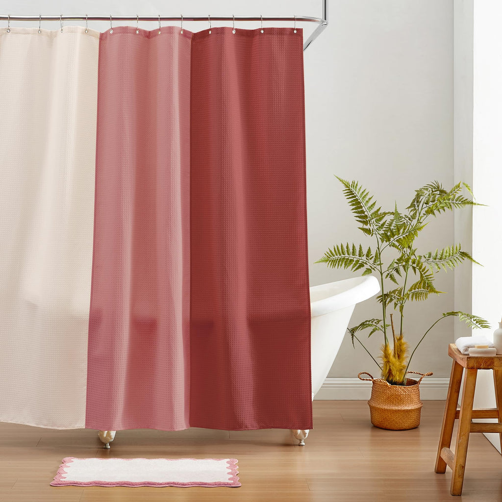 Wavy Bath Mat with Scalloped Ripple Design, Microfiber Absorbent Non Slip Tufted Rug