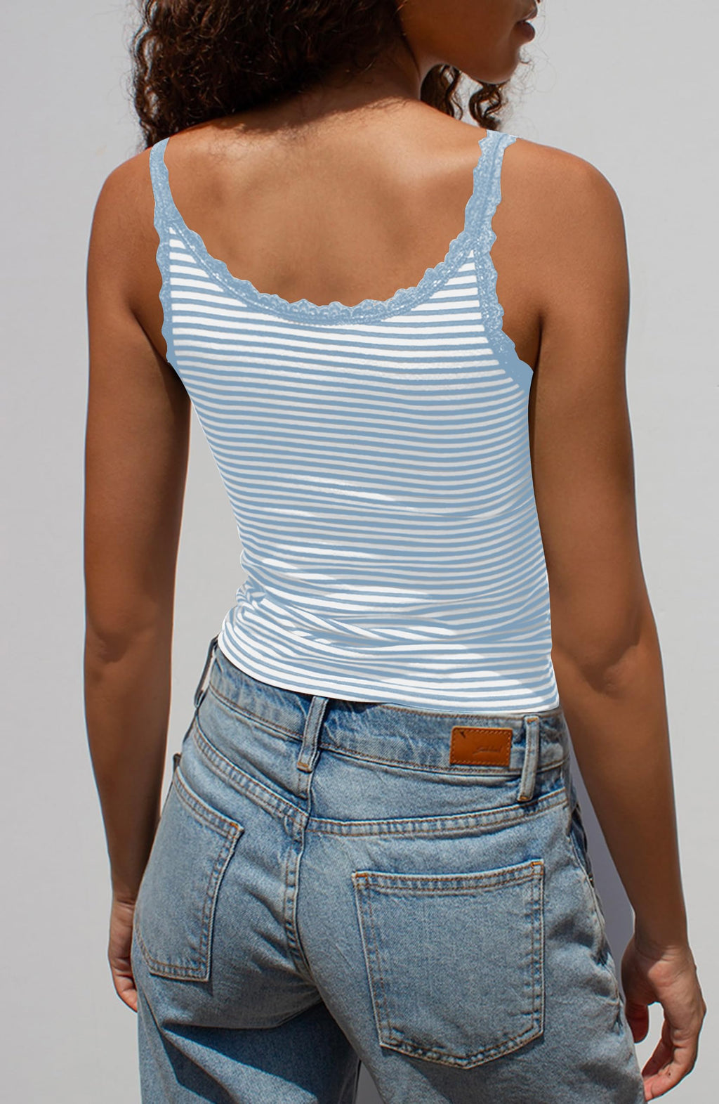 Cute Coquette Women Y2K Striped Camisole Tops Lace Patchwork Scoop Neck Spaghetti Strap Crop Tank Tops