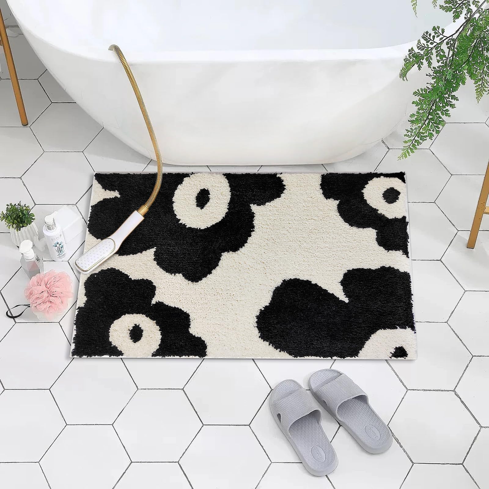 Cute Bath Mat for Bathroom Soft Super Absorbent Non Slip TPR Backing, Quick Drying, Machine Washable Bath