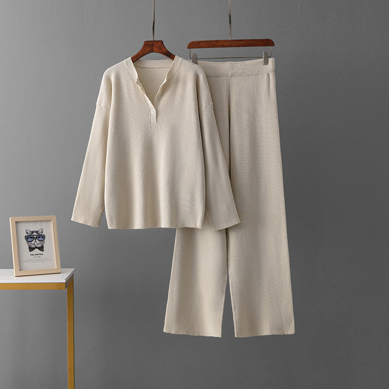 Loose Solid Color V-neck Knit Women's Suit