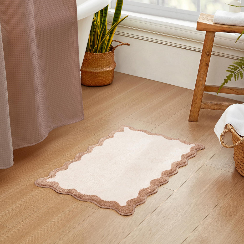 Wavy Bath Mat with Scalloped Ripple Design, Microfiber Absorbent Non Slip Tufted Rug