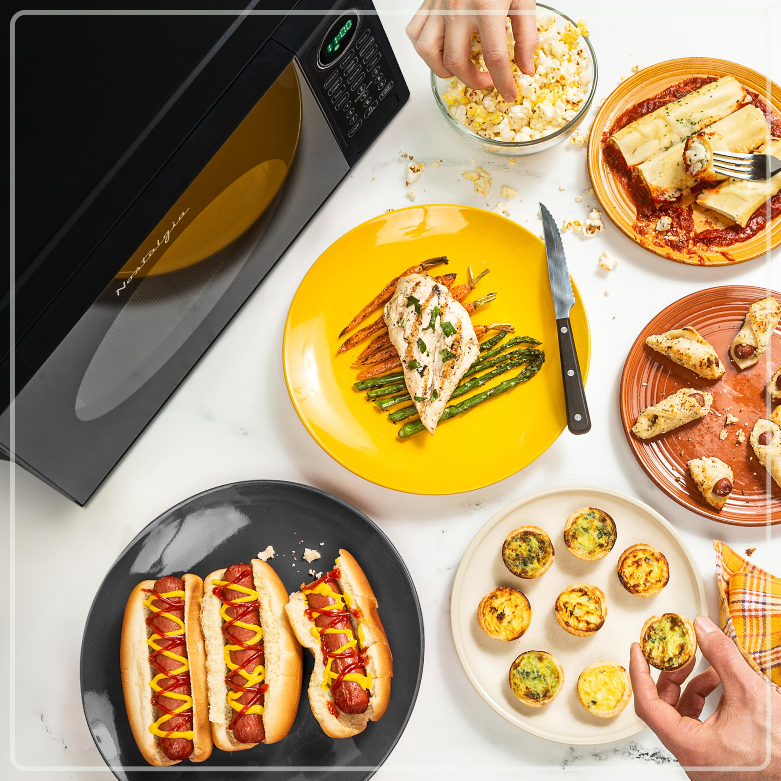 Nostalgia Retro Compact Countertop Microwave Oven 0.7 Cu. Ft. -700-Watts with LED Digital Display-Child Lock-Easy Clean Interior-Pink