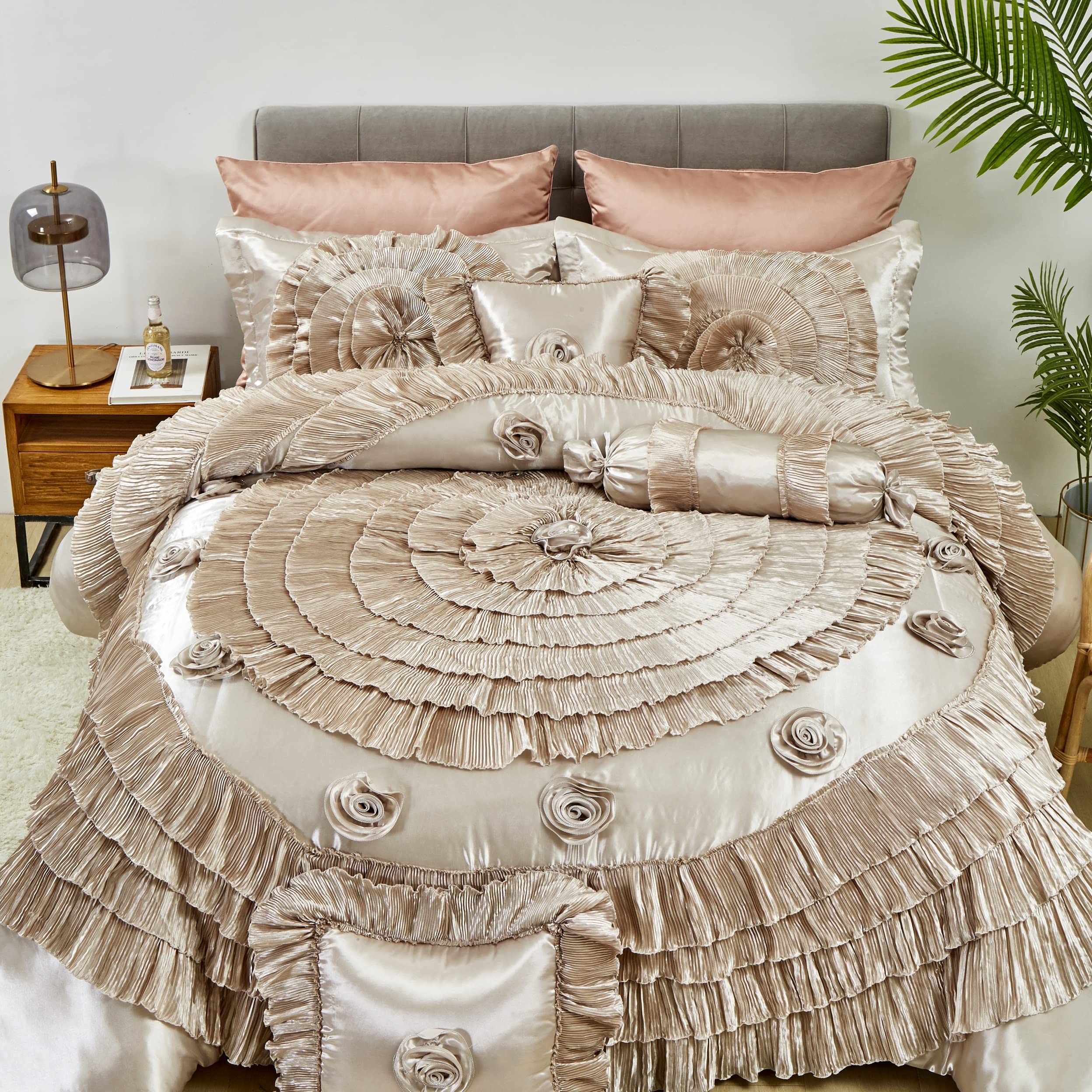 Floral Luxurious Comforter Set