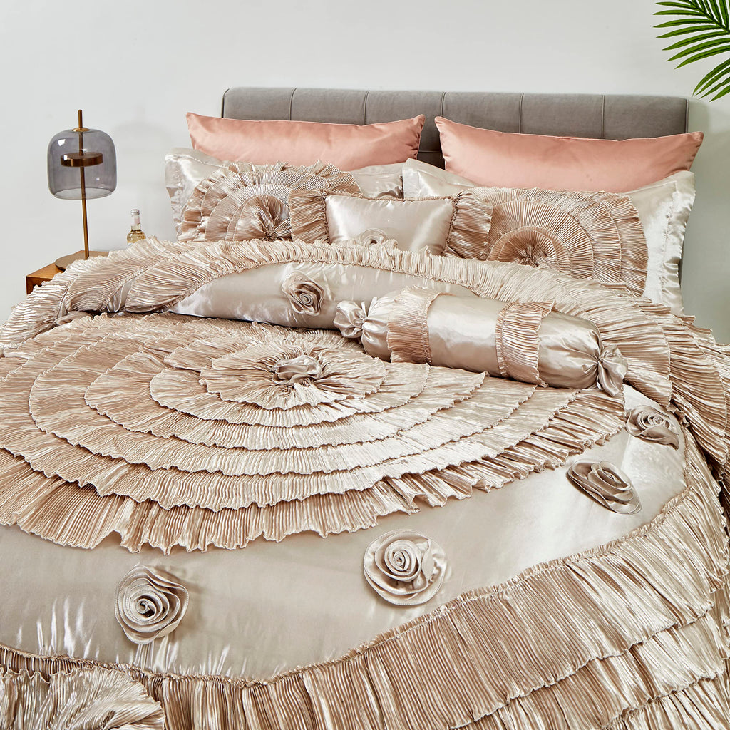 Floral Luxurious Comforter Set