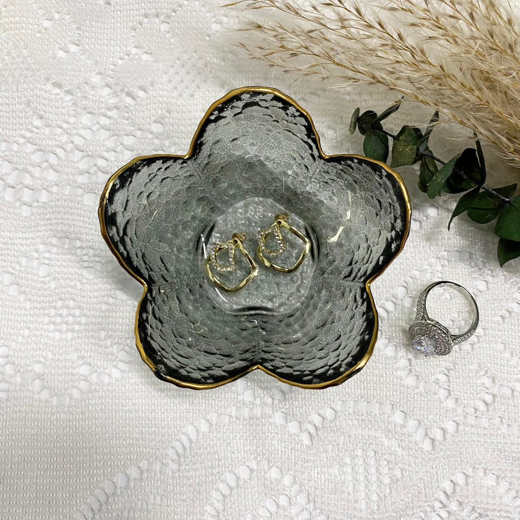 Flower Ring Dish Jewelry Tray, Decorative Glass Trinket Dish, Modern Accent Tray for Vanity Home Décor