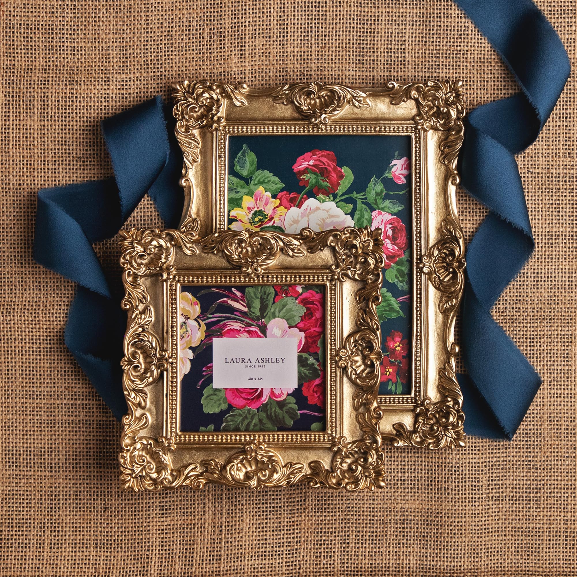 Resin Picture Frame â€?Handcrafted Floral Design with Easel for Tabletop and Wall Display