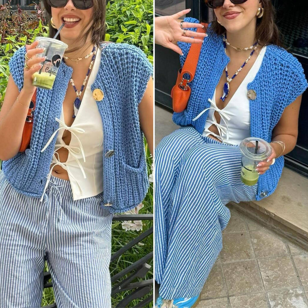 Women's Cropped Sweater Vest Cute Crewneck Button Down Sleeveless Crop Knit Cardigan with Pocket