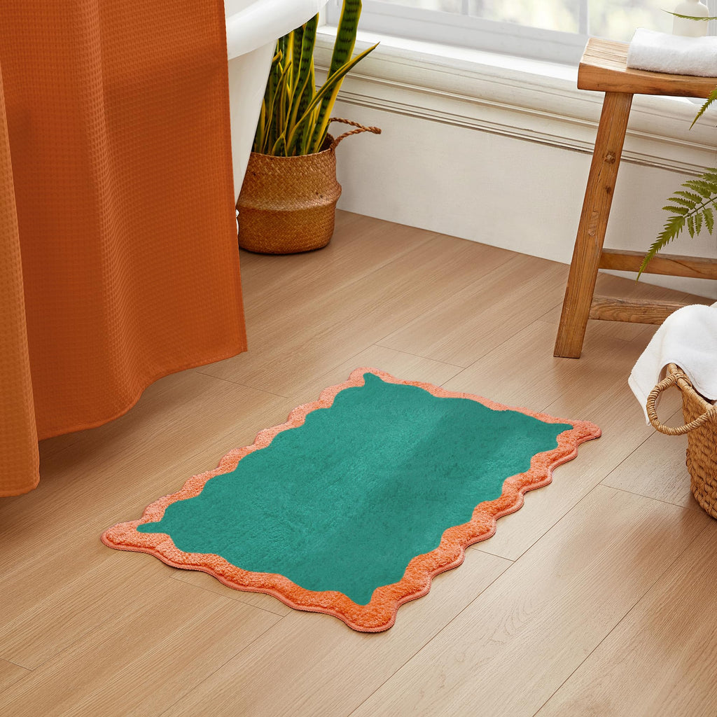 Wavy Bath Mat with Scalloped Ripple Design, Microfiber Absorbent Non Slip Tufted Rug