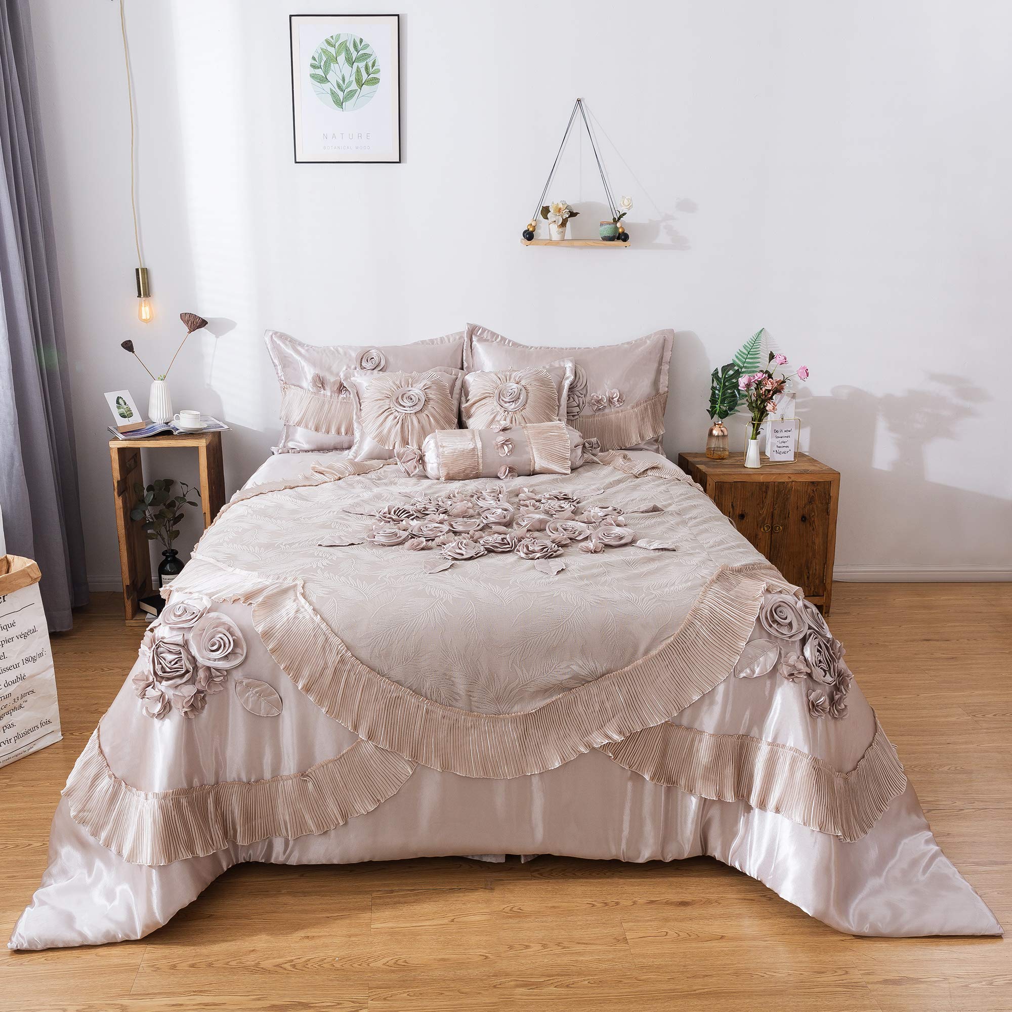 Floral Luxurious Comforter Set