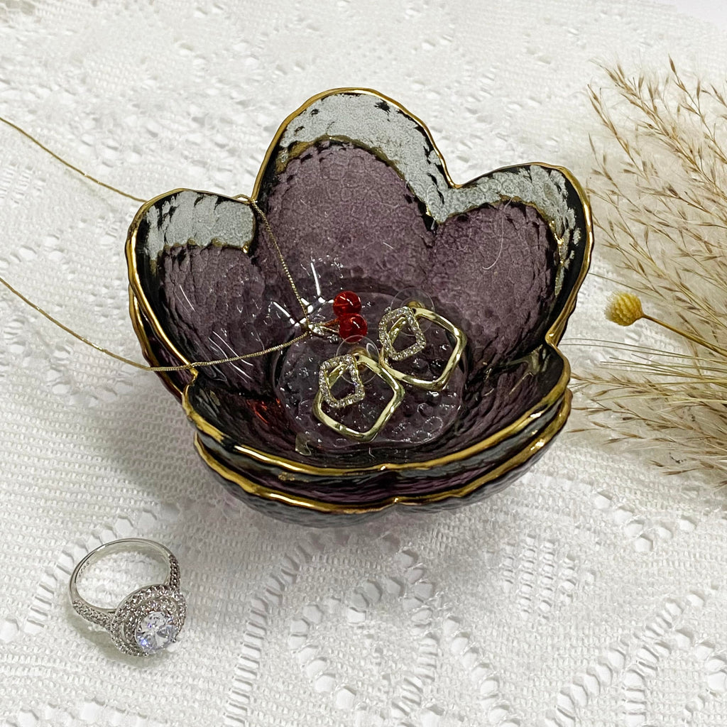 Flower Ring Dish Jewelry Tray, Decorative Glass Trinket Dish, Modern Accent Tray for Vanity Home Décor