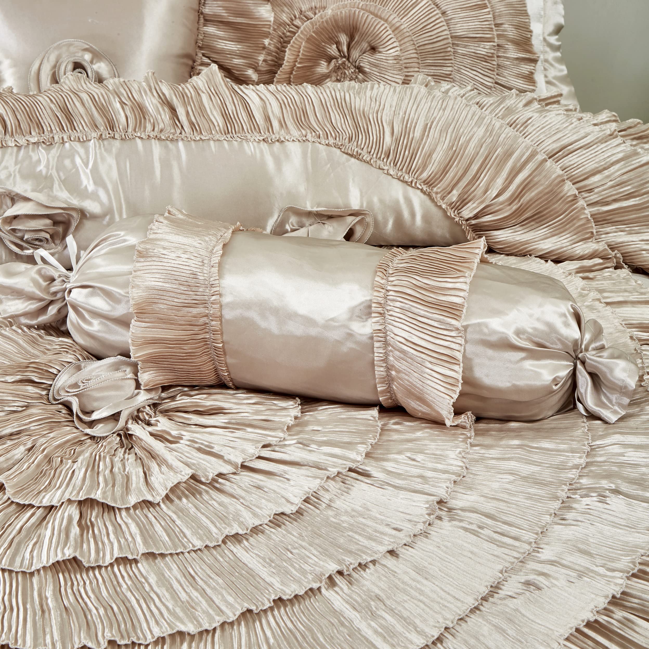 Floral Luxurious Comforter Set