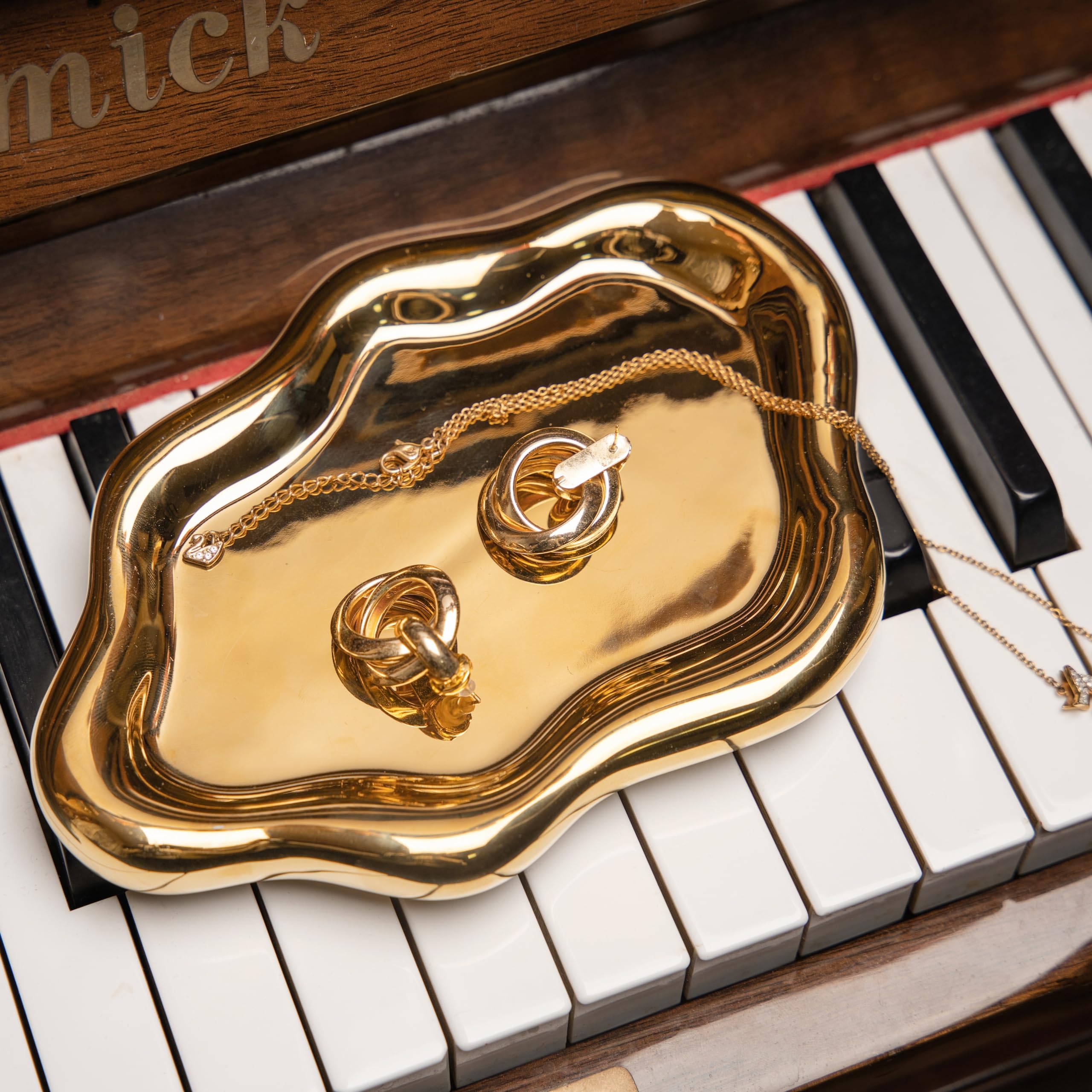 Cloud Trinket Dish, Chubby Jewelry Tray, Ceramic Jewelry Ring Trinket Dish for Rings Earrings Necklace Organizer