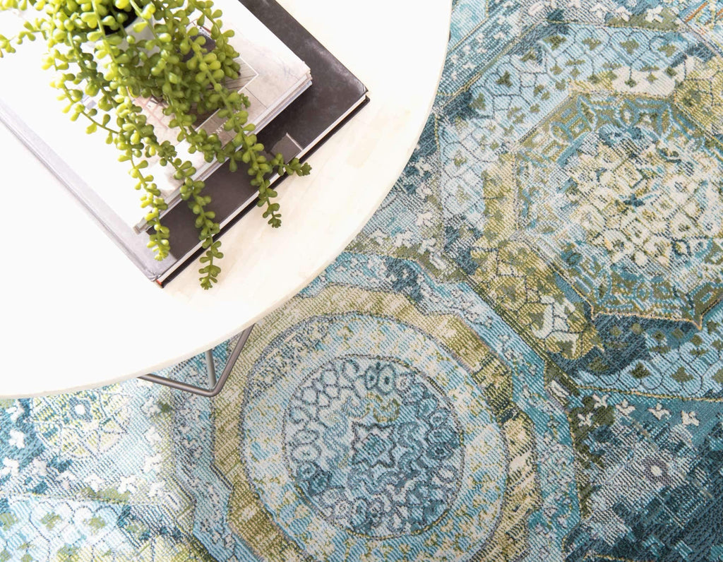 Unique Collection Area Rug