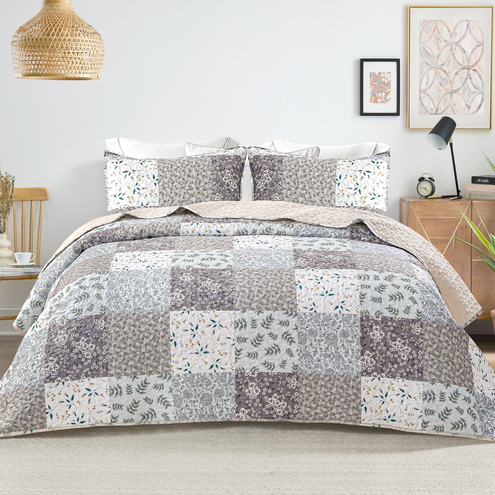 Reversible Patchwork Quilts Full Size, Lightweight Boho Printed Bedspreads Coverlets Quilt Bedding Set with 2 Pillow Shams