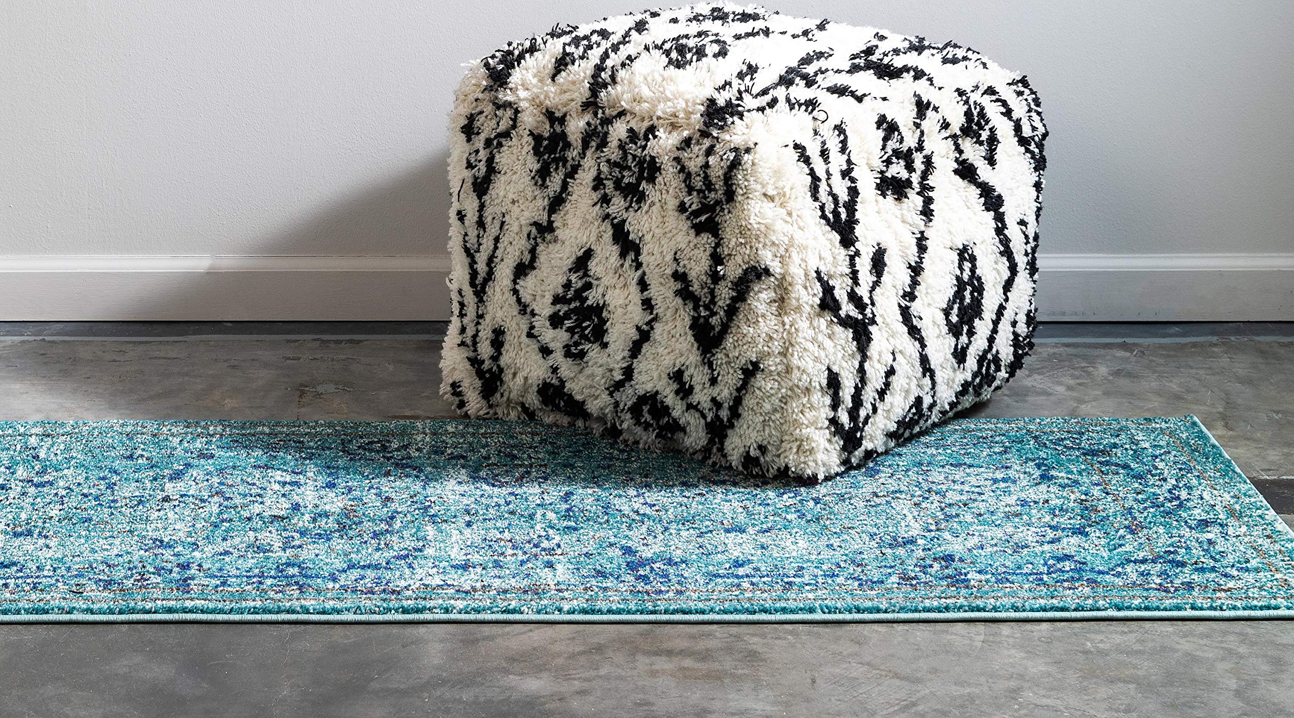 Vintage Botanical Traditional Runner Rug