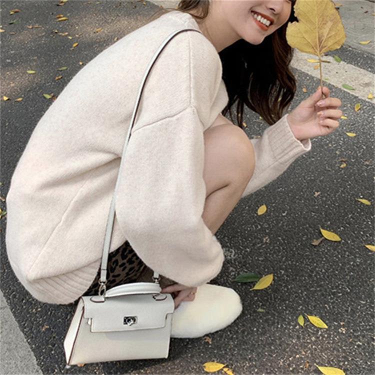 Round Neck Japanese Soft Glutinous Sweater