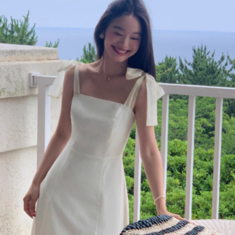 White Camisole Dress With French Style And Strapless Design For Women