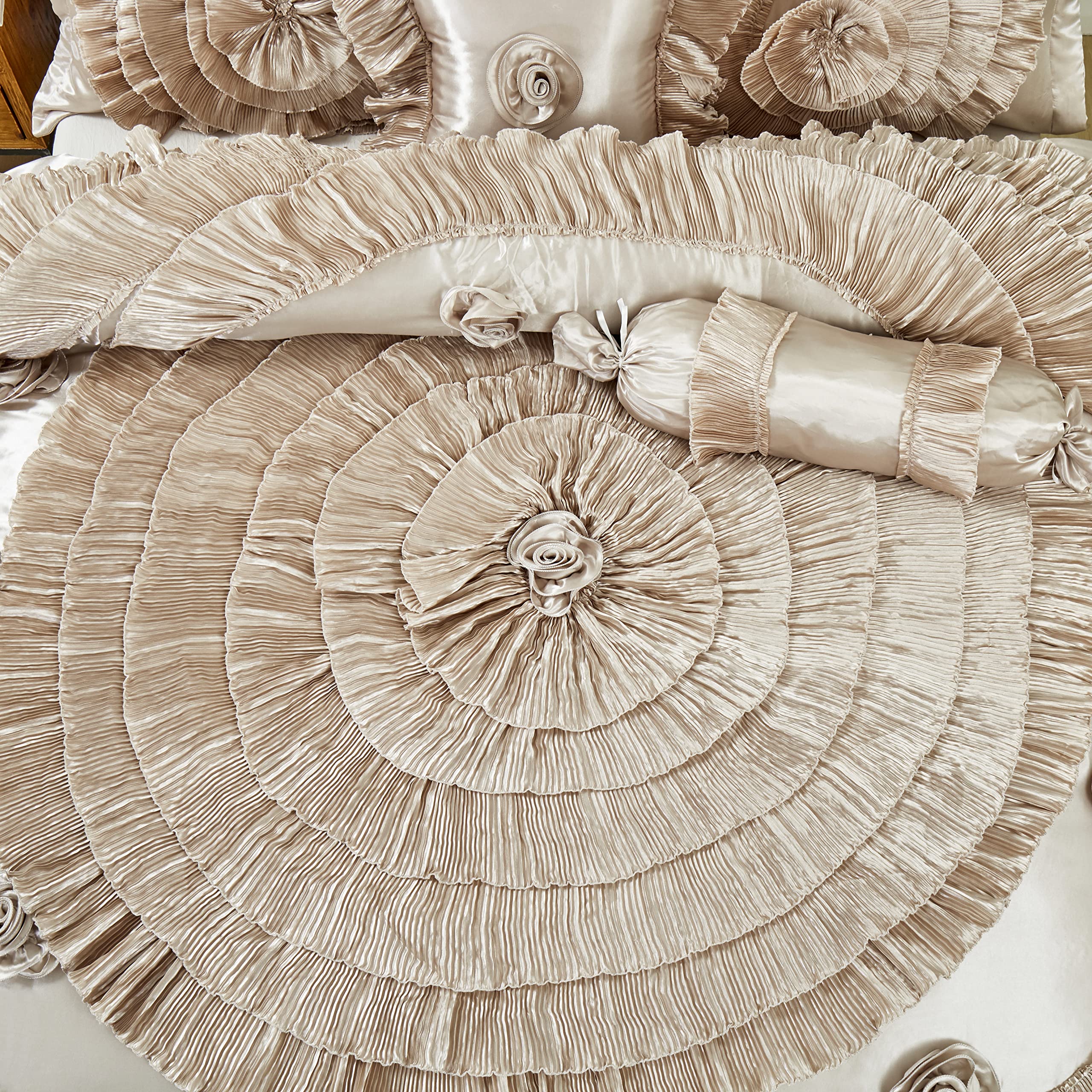 Floral Luxurious Comforter Set