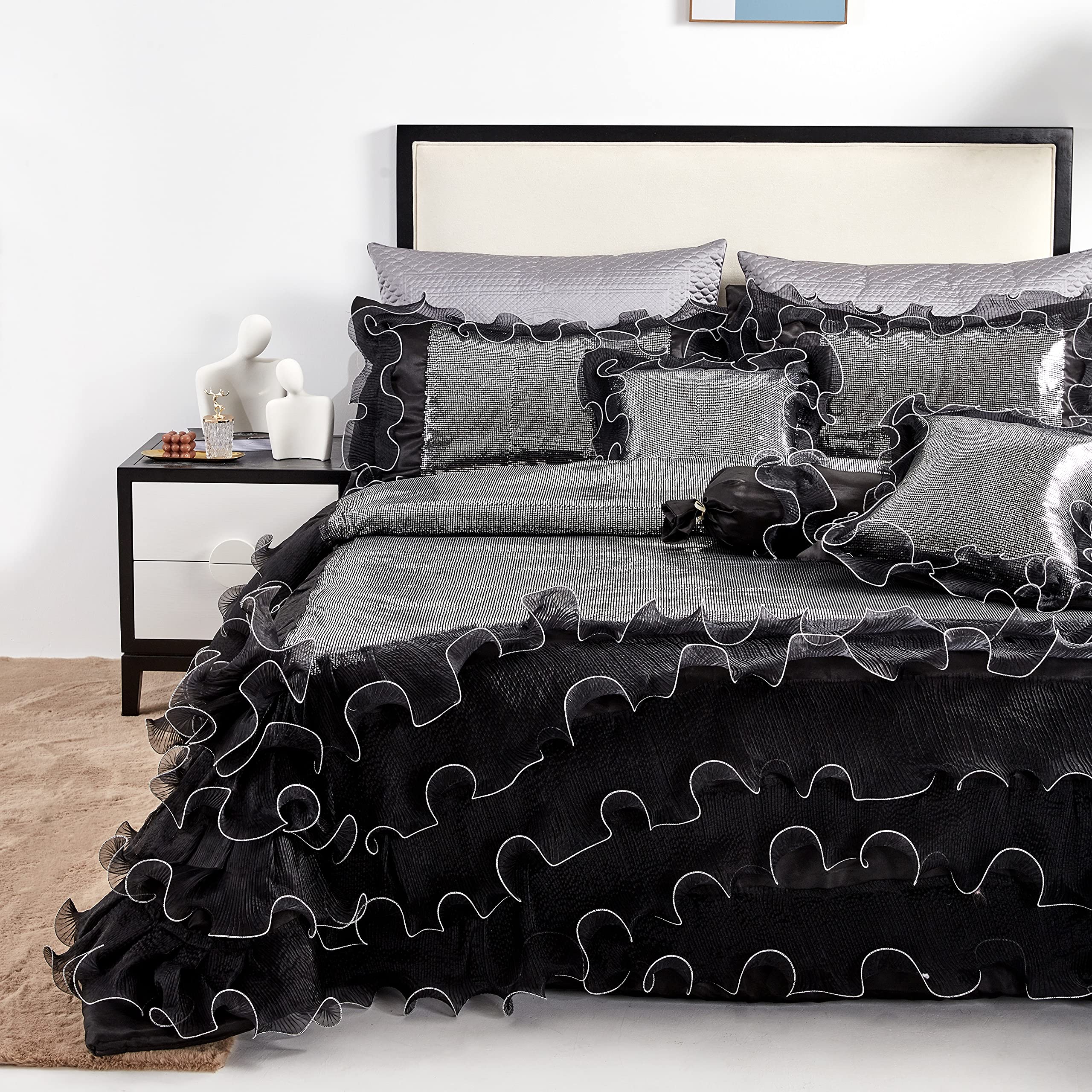 Floral Luxurious Comforter Set