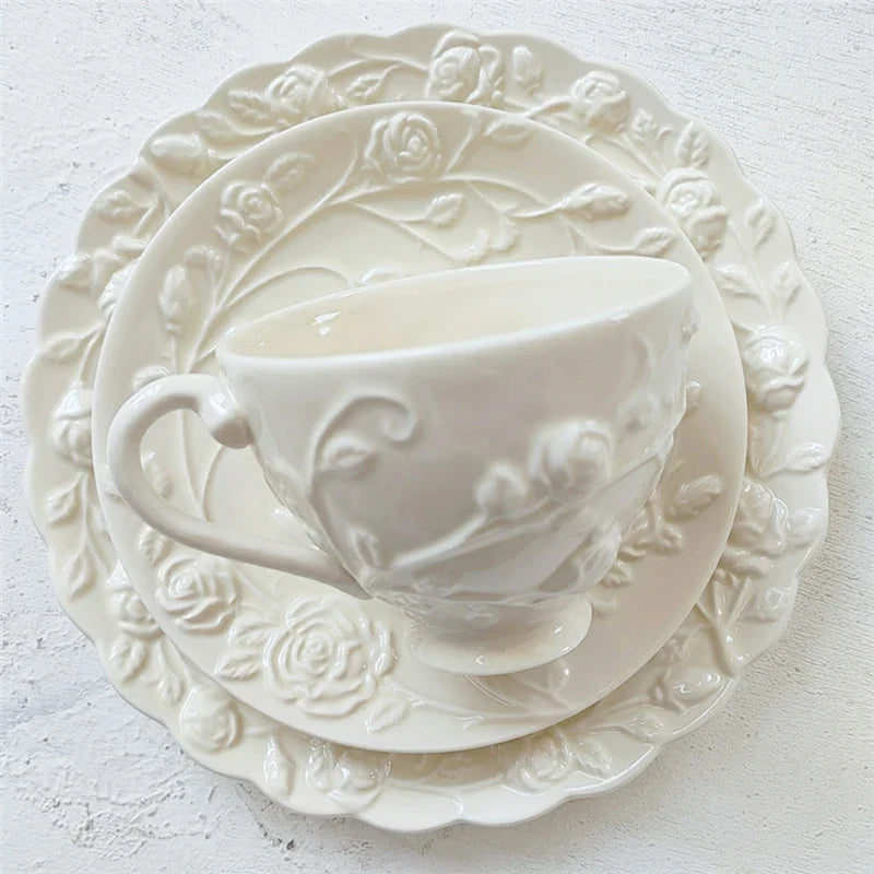 Three-Dimensional Rose Light Yellow Cup and Plate Set