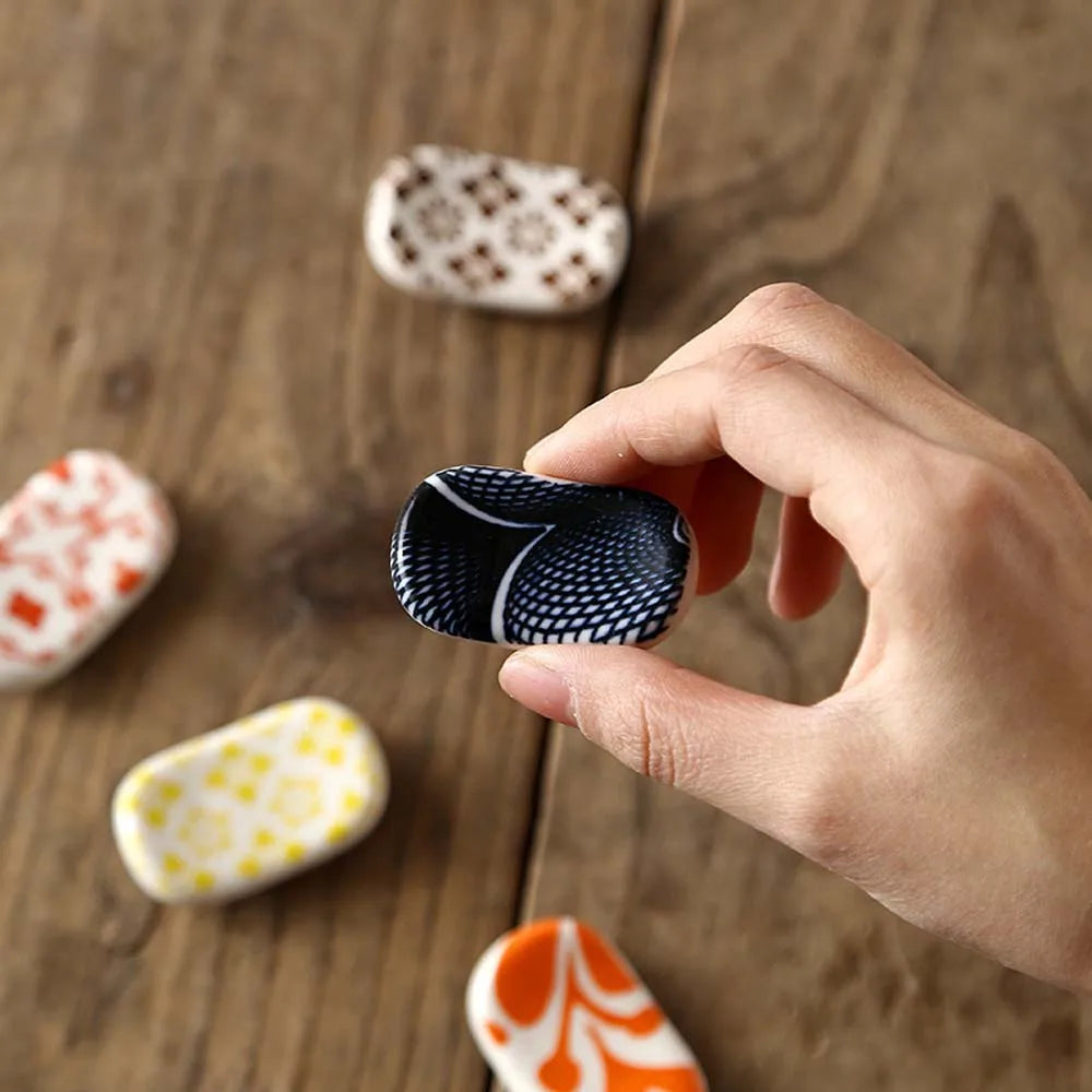 Square Ceramic Chopsticks Holder Japanese Kitchen Chopsticks Pillow Chopstick Rest Cute Kitchen Tableware 1pc