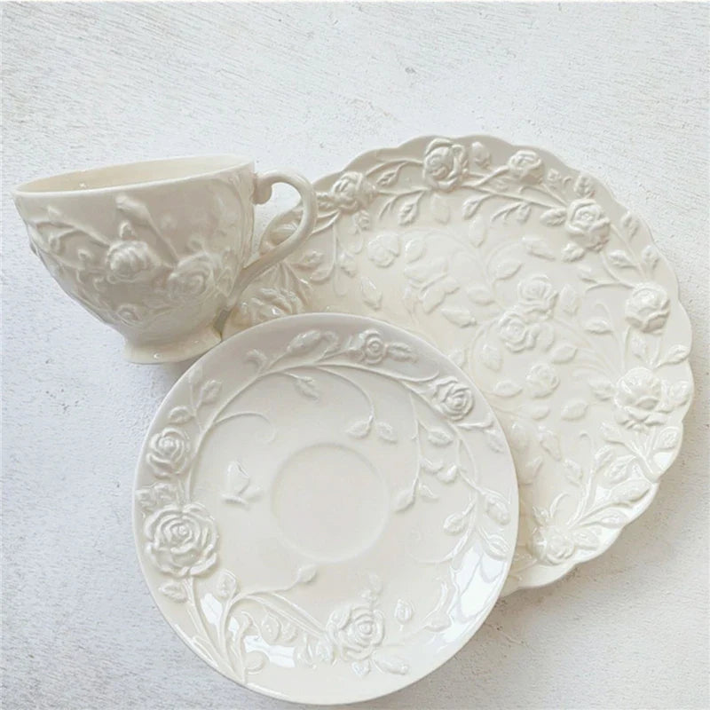 Three-Dimensional Rose Light Yellow Cup and Plate Set
