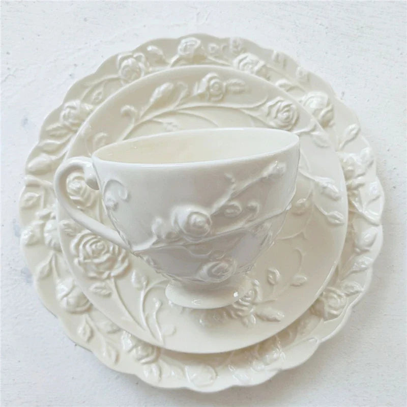 Three-Dimensional Rose Light Yellow Cup and Plate Set