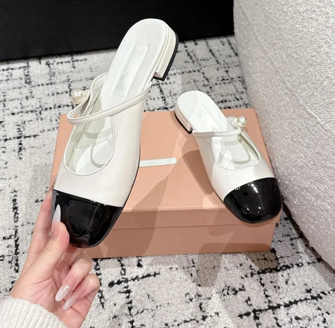 Luxury Women's PU Shoes New Fashionable Versatile Design Open Closure Type Lady Style Collection