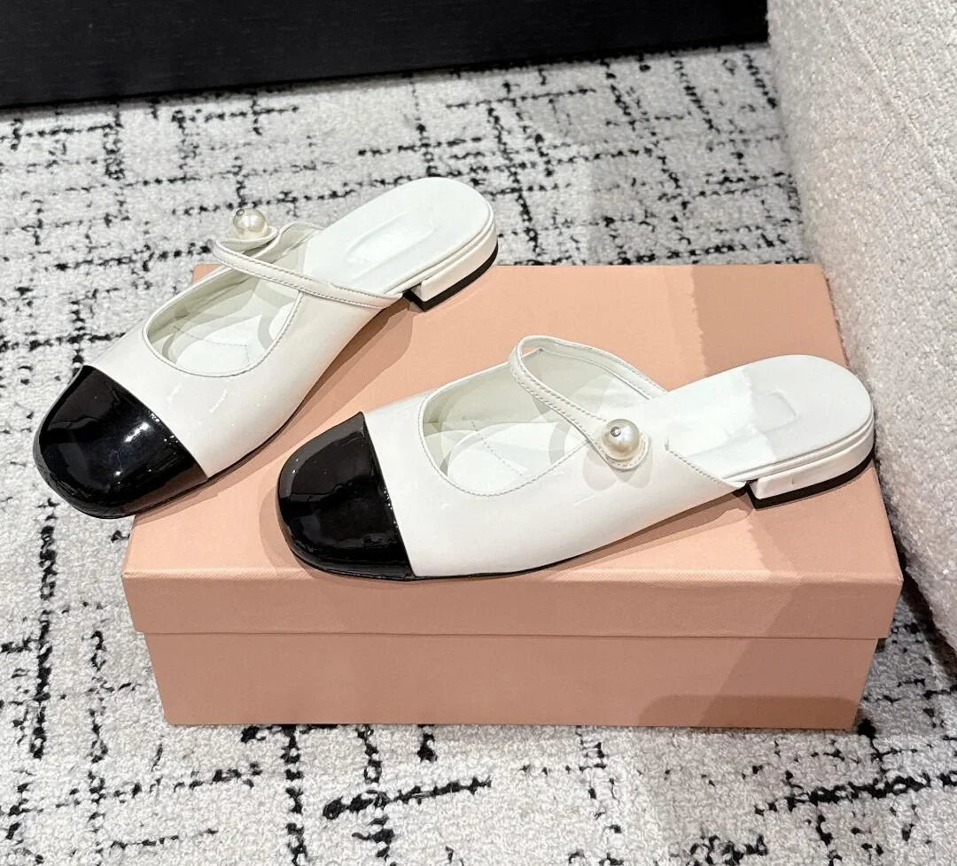 Luxury Women's PU Shoes New Fashionable Versatile Design Open Closure Type Lady Style Collection