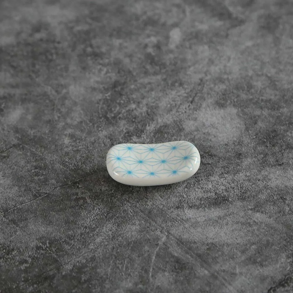 Square Ceramic Chopsticks Holder Japanese Kitchen Chopsticks Pillow Chopstick Rest Cute Kitchen Tableware 1pc