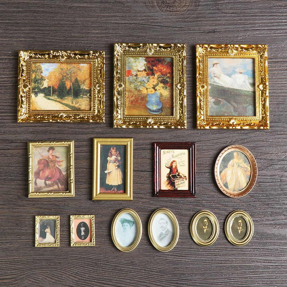 Mini Resin Wall Picture Vintage Framed Photos Miniature Oil Painting Accessories
