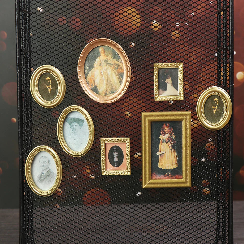 Mini Resin Wall Picture Vintage Framed Photos Miniature Oil Painting Accessories