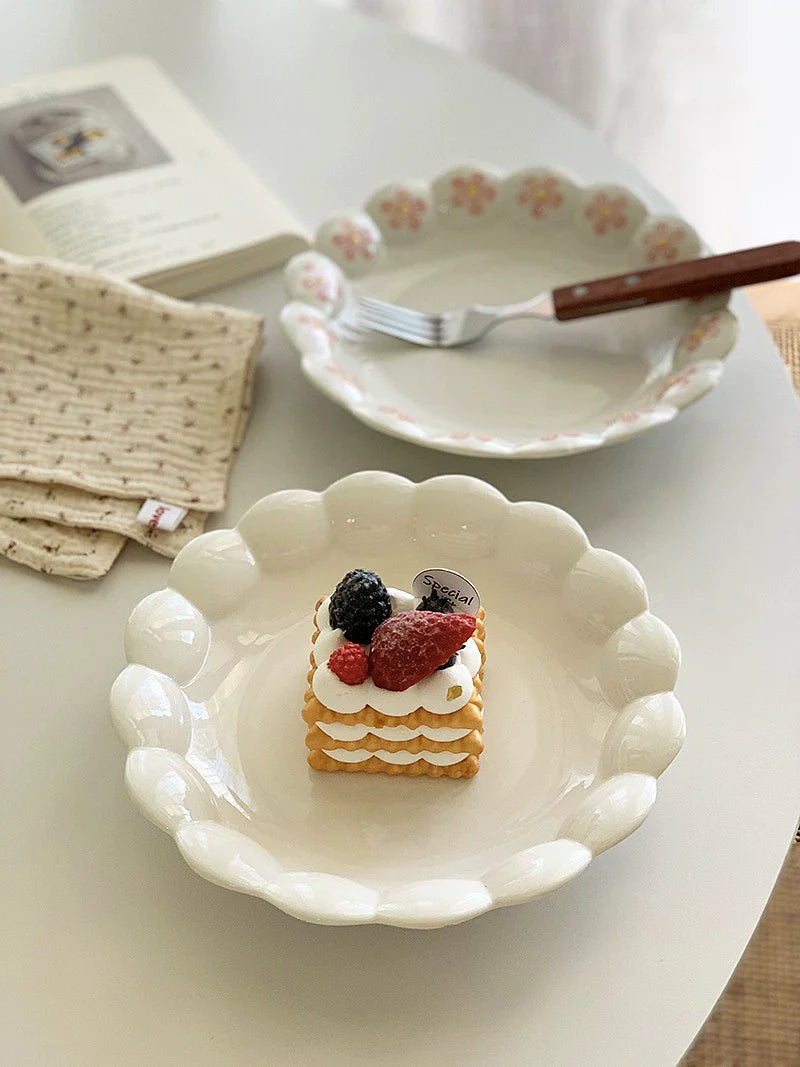 Petal Edges High Temperature Underglaze Porcelain Plate