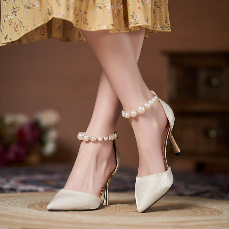 Women's Small-sized Pearl Sandals With Stiletto Heels