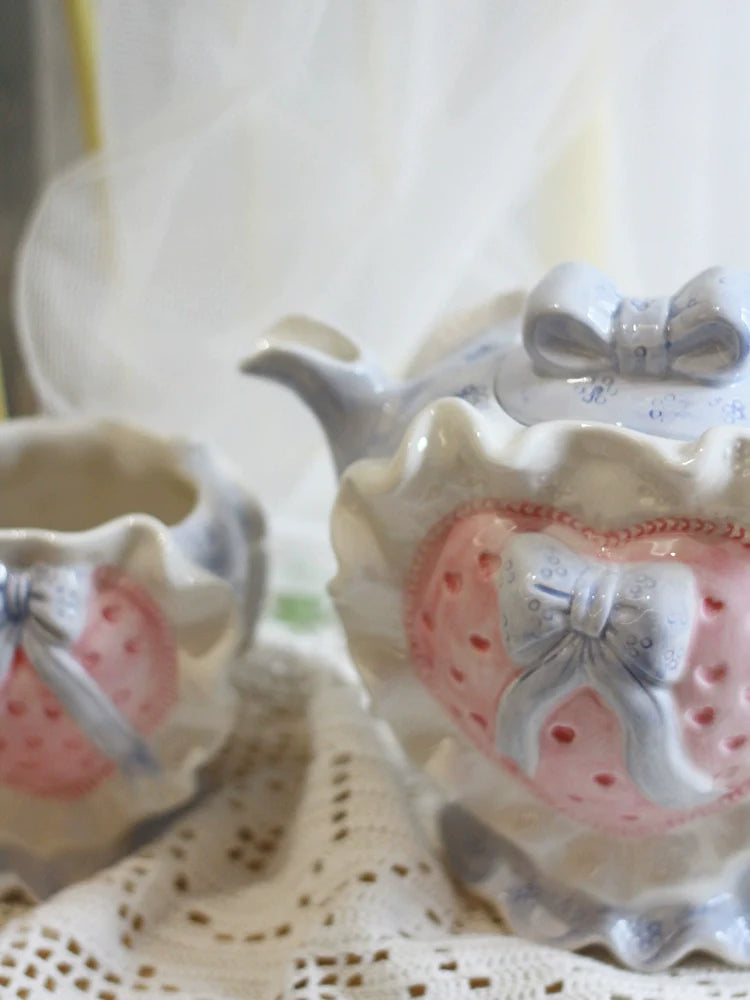 Clang Li Vintage Retro Valentine's Day Cute Pink Heart Ceramic Water Cup Kettle