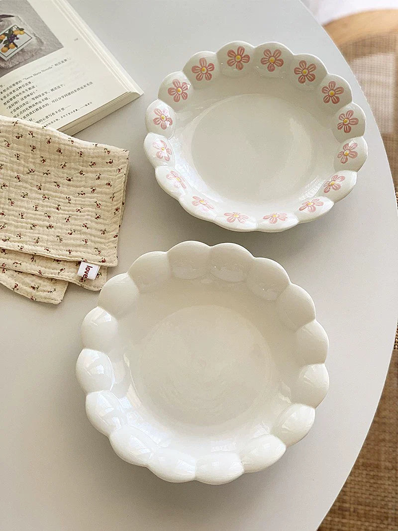 Petal Edges High Temperature Underglaze Porcelain Plate