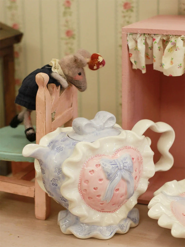 Clang Li Vintage Retro Valentine's Day Cute Pink Heart Ceramic Water Cup Kettle