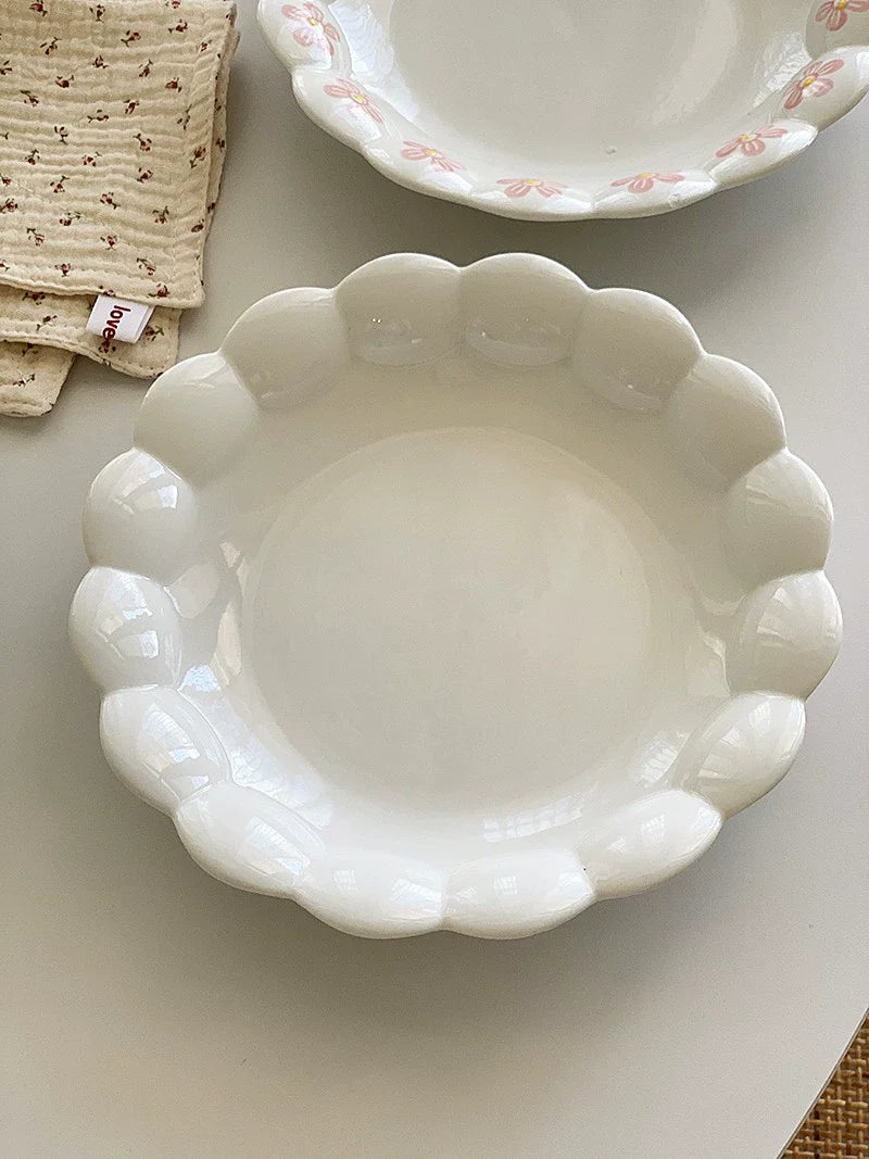 Petal Edges High Temperature Underglaze Porcelain Plate